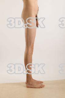 Leg flexing reference of nude Willard 0001